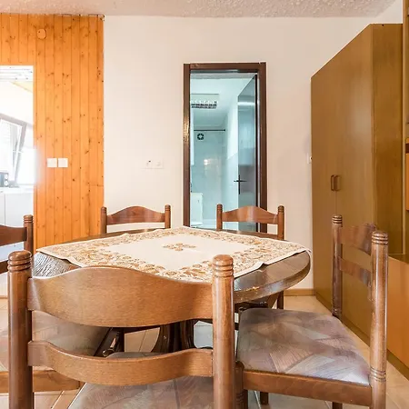House Marina Vakantiehuis Mimice